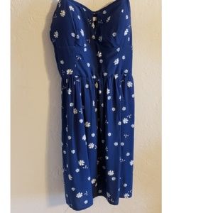 Daisy & Bumble Bee Summer Dress